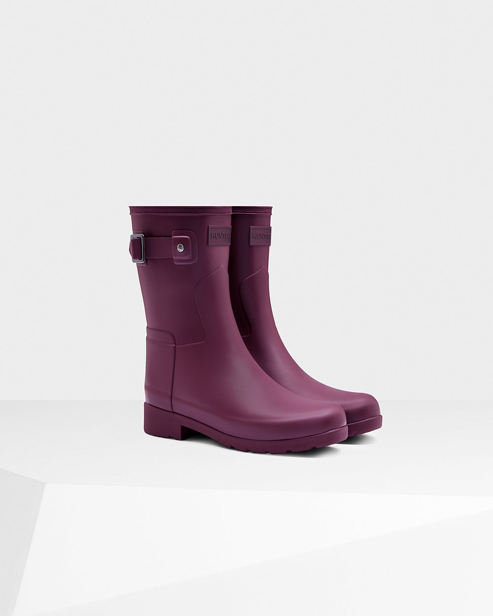 Womens Short Rain Boots - Hunter Refined Slim Fit (73IWOBALD) - Purple